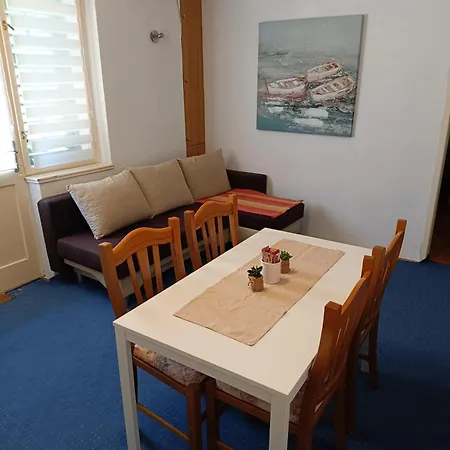 Appartement Homestay Nera